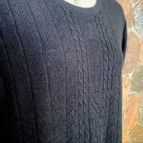 Soft Black acrylic sweater. - Picture 3 of 7